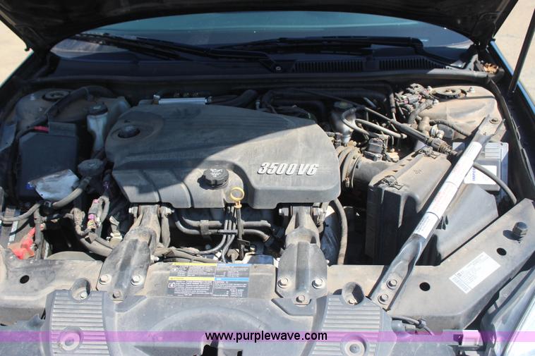 image for item J4485 2010 Chevrolet Impala LS