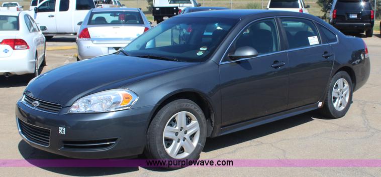 image for item J4486 2010 Chevrolet Impala LS