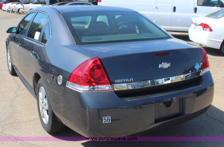 image for item J4486 2010 Chevrolet Impala LS