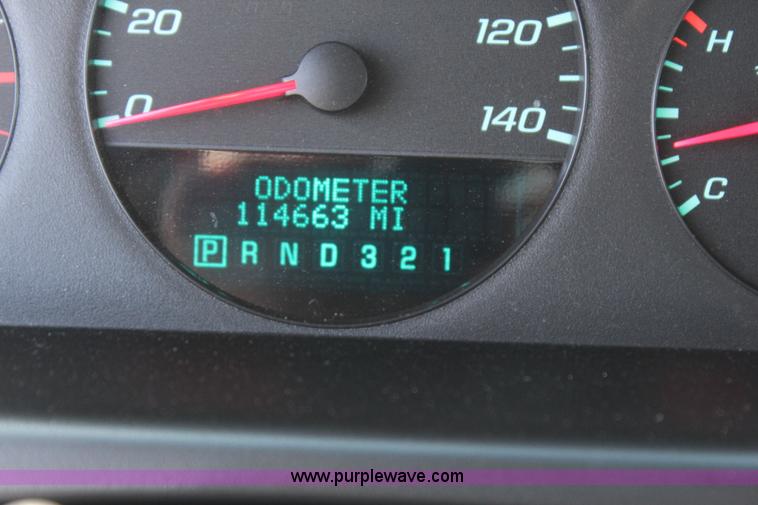 image for item J4486 2010 Chevrolet Impala LS