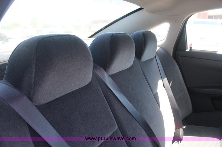 image for item J4486 2010 Chevrolet Impala LS