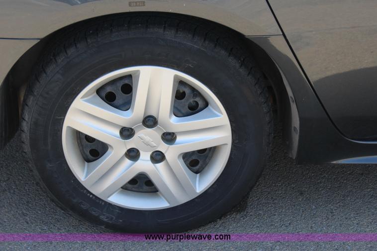 image for item J4486 2010 Chevrolet Impala LS