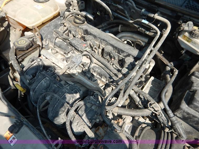 image for item J6451 2006 Ford Focus ZX4