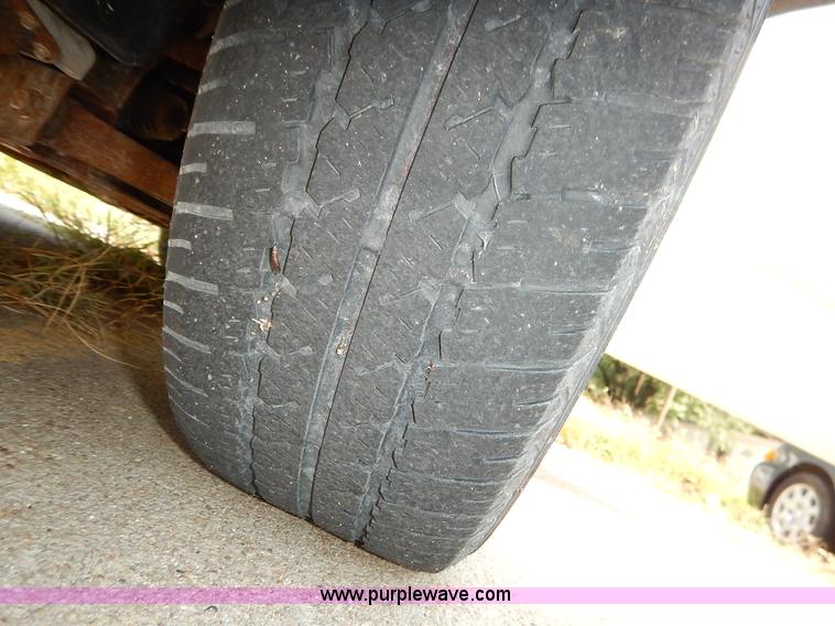 image for item J6451 2006 Ford Focus ZX4