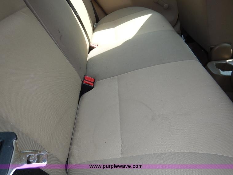 image for item J6451 2006 Ford Focus ZX4