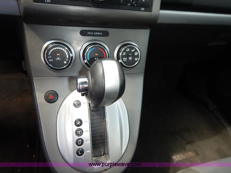 image for item J6457 2010 Nissan Sentra