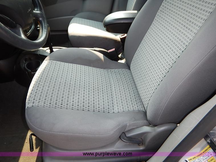 image for item J6467 2007 Ford Focus ZX4 SE