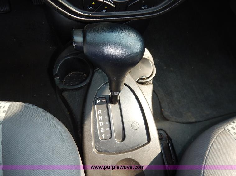 image for item J6467 2007 Ford Focus ZX4 SE