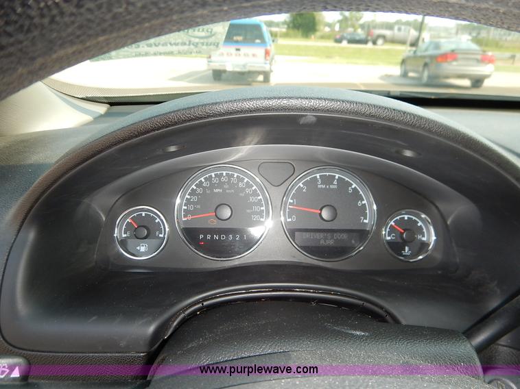 image for item J6468 2008 Chevrolet Uplander LS van