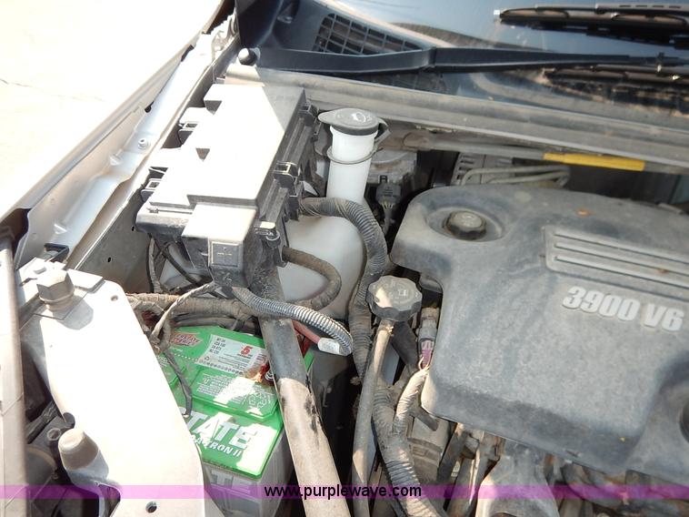 image for item J6468 2008 Chevrolet Uplander LS van