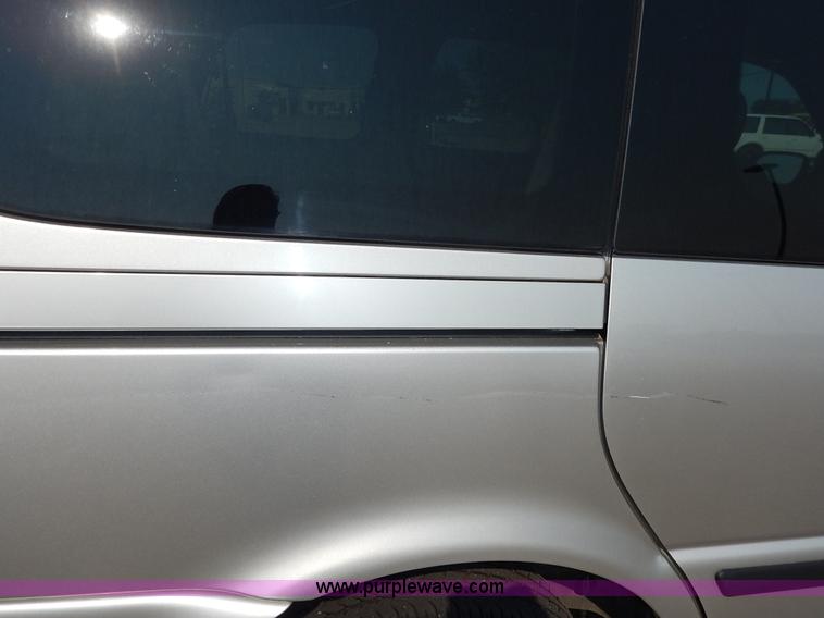 image for item J6468 2008 Chevrolet Uplander LS van