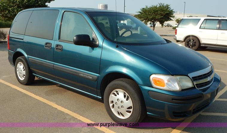 image for item J6471 2002 Chevrolet Venture van