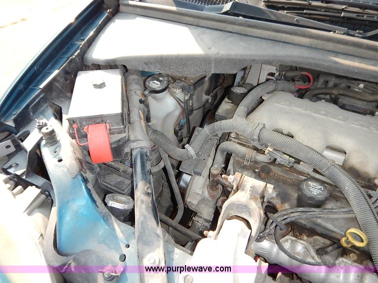 image for item J6471 2002 Chevrolet Venture van