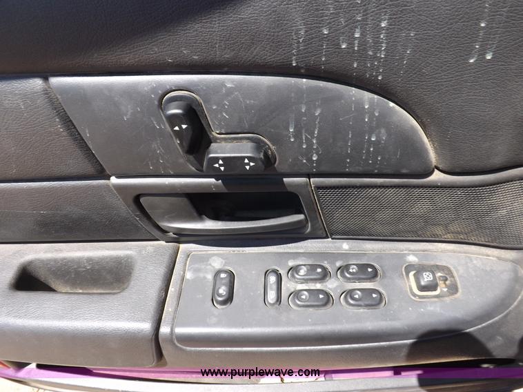 image for item J6890 2005 Ford Crown Victoria Police Interceptor