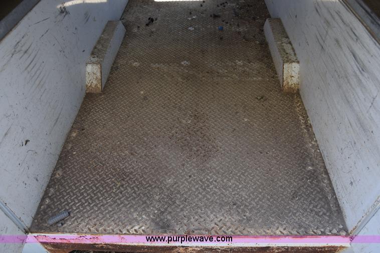 image for item J7761 Reading 60-108DW utility truck bed