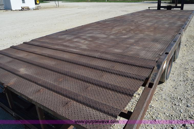 image for item J7767 1989 Hillsboro equipment trailer