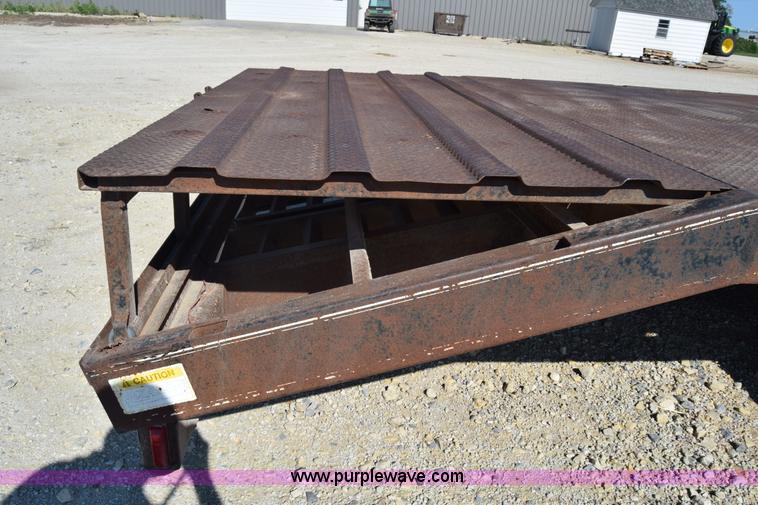 image for item J7767 1989 Hillsboro equipment trailer