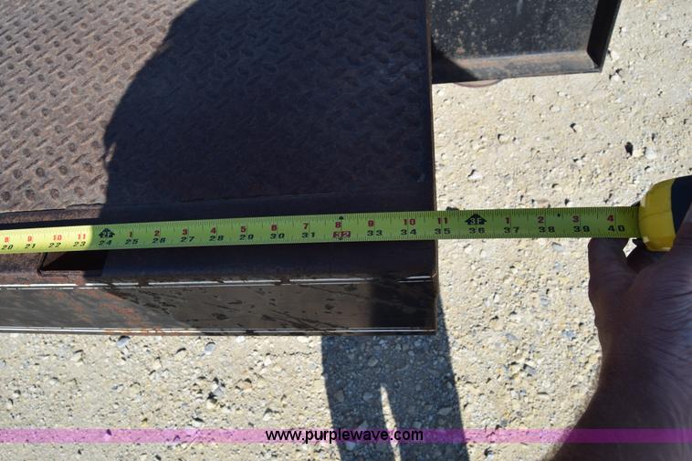 image for item J7767 1989 Hillsboro equipment trailer