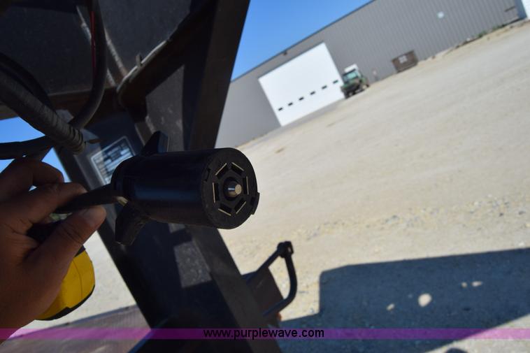 image for item J7767 1989 Hillsboro equipment trailer