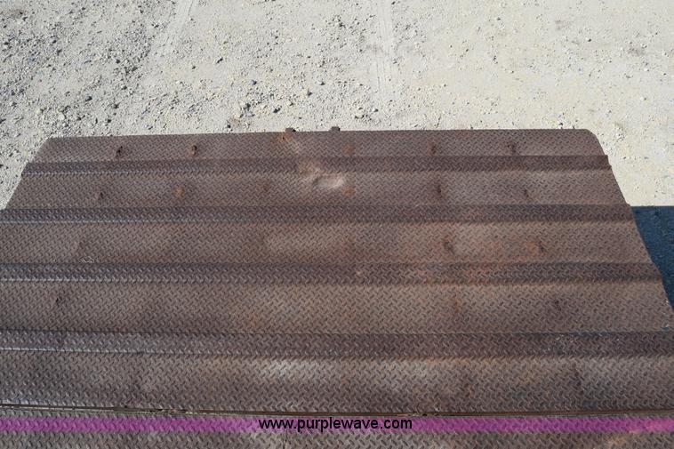 image for item J7767 1989 Hillsboro equipment trailer