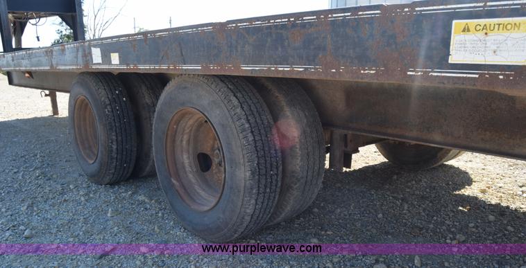 image for item J7767 1989 Hillsboro equipment trailer