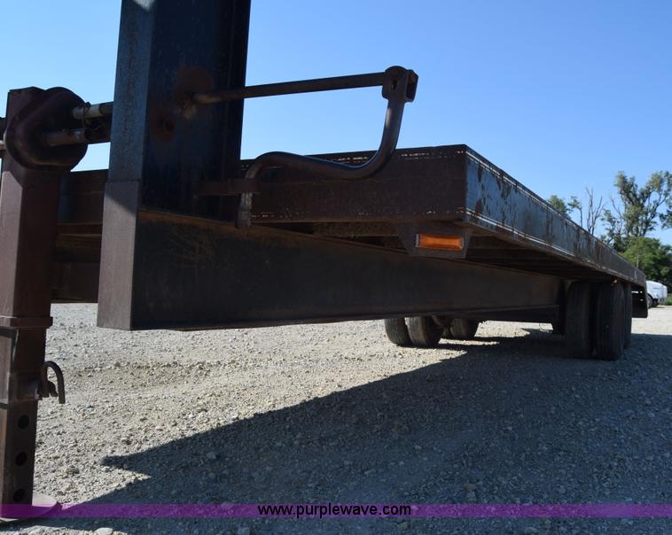 image for item J7767 1989 Hillsboro equipment trailer