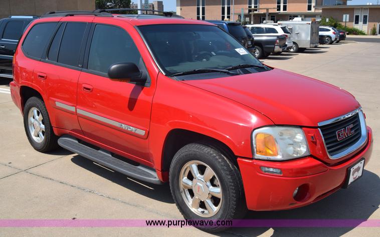 image for item J7813 2002 GMC Envoy SUV