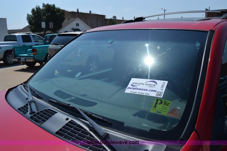 image for item J7813 2002 GMC Envoy SUV