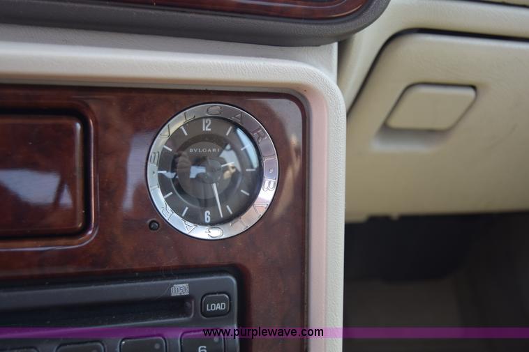 image for item J7814 2005 Cadillac Escalade SUV