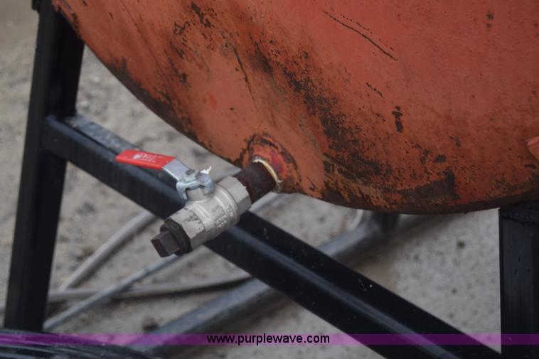 image for item J8139 Steel tank