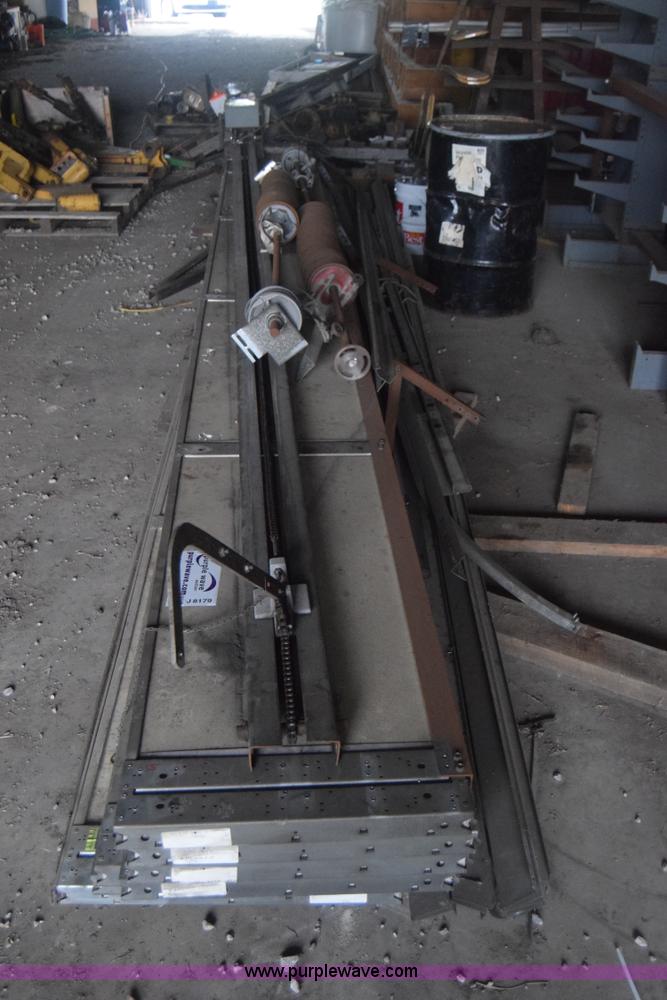 image for item J8179 Overhead steel door