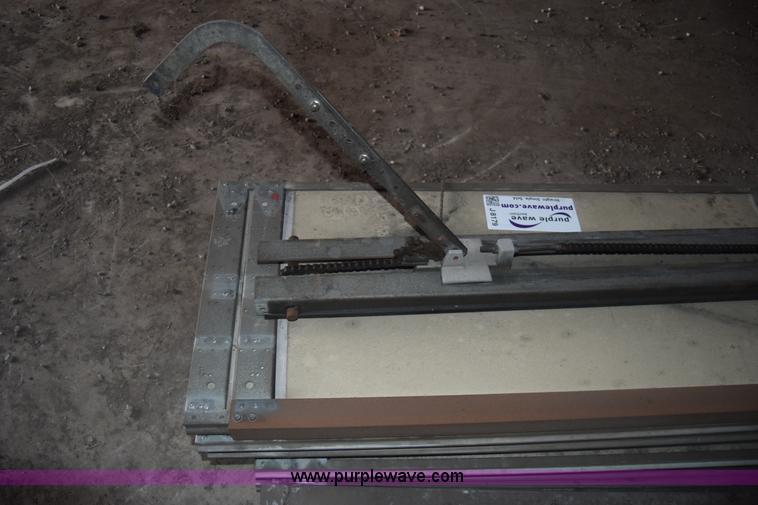 image for item J8179 Overhead steel door