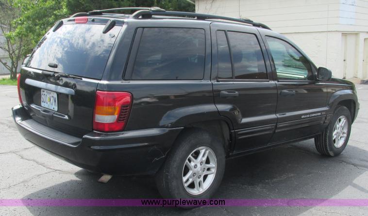 image for item J8564 2004 Jeep Grand Cherokee Special Edition SUV