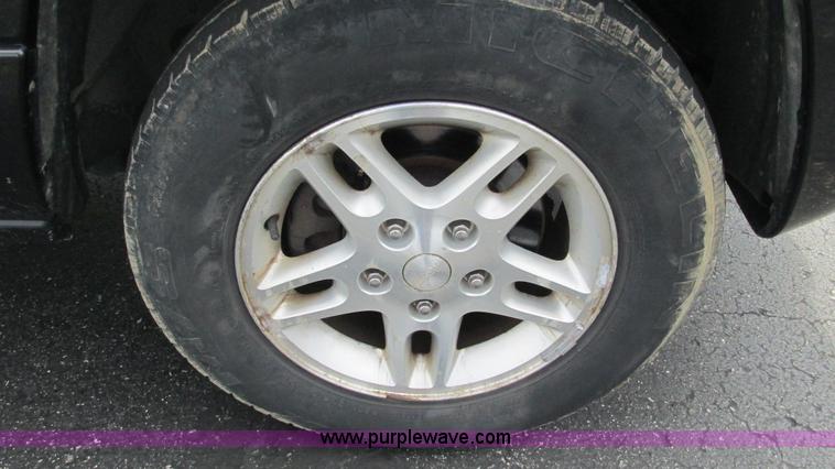 image for item J8564 2004 Jeep Grand Cherokee Special Edition SUV