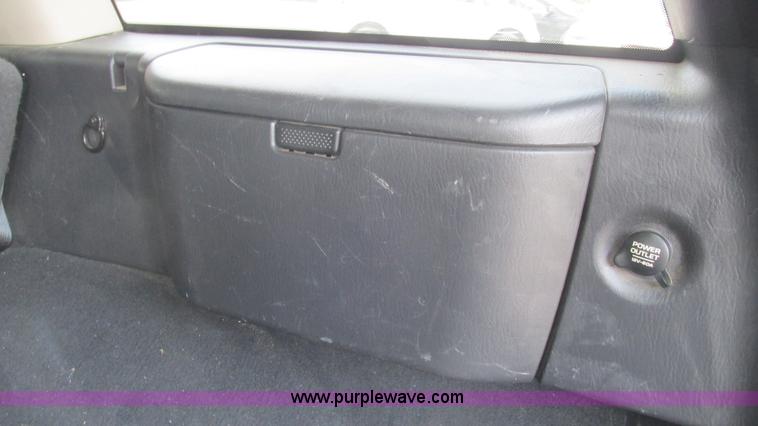 image for item J8564 2004 Jeep Grand Cherokee Special Edition SUV