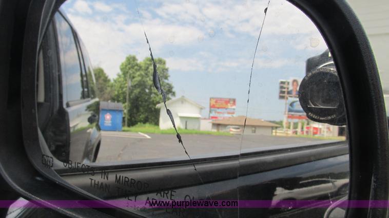 image for item J8564 2004 Jeep Grand Cherokee Special Edition SUV