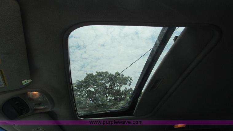 image for item J8564 2004 Jeep Grand Cherokee Special Edition SUV