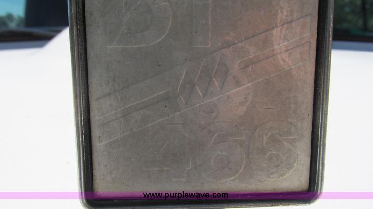 image for item J8578 1984 International S1900 flatbed truck