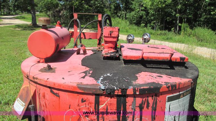 image for item J8579 Crafco EZ Pour 50 crack sealer