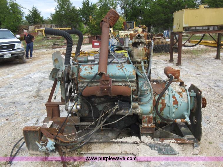 image for item J8629 Detroit Diesel eight cylinder diesel engine