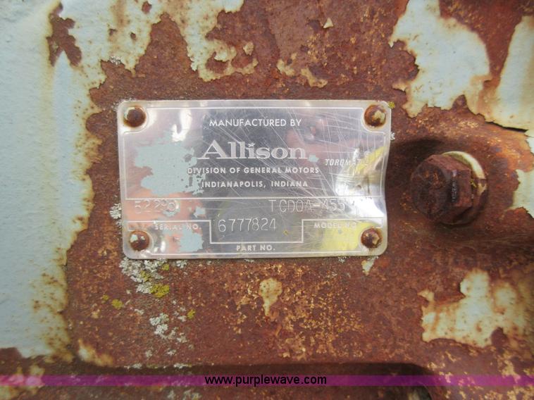 image for item J8629 Detroit Diesel eight cylinder diesel engine