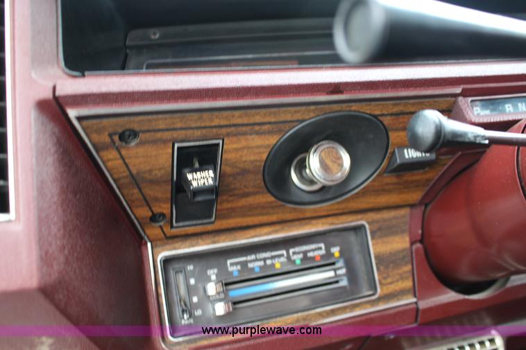 image for item K1095 1976 Chevrolet Caprice Classic Sport