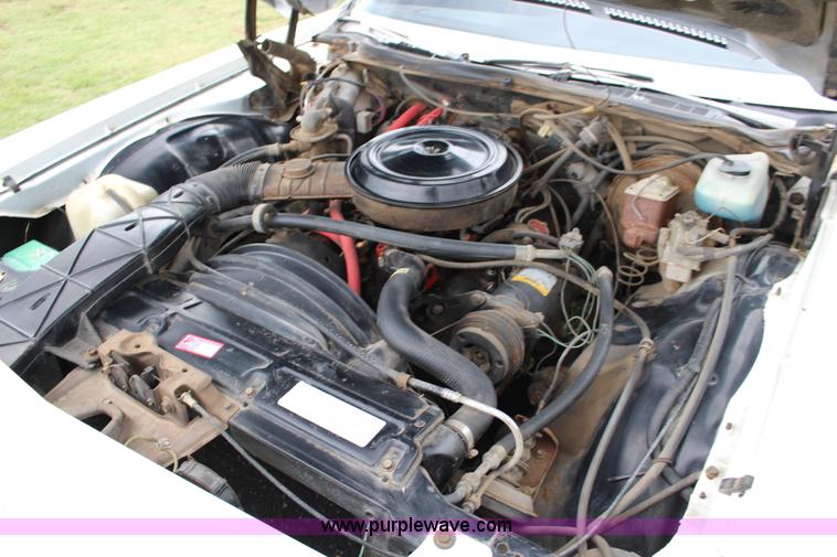 image for item K1095 1976 Chevrolet Caprice Classic Sport