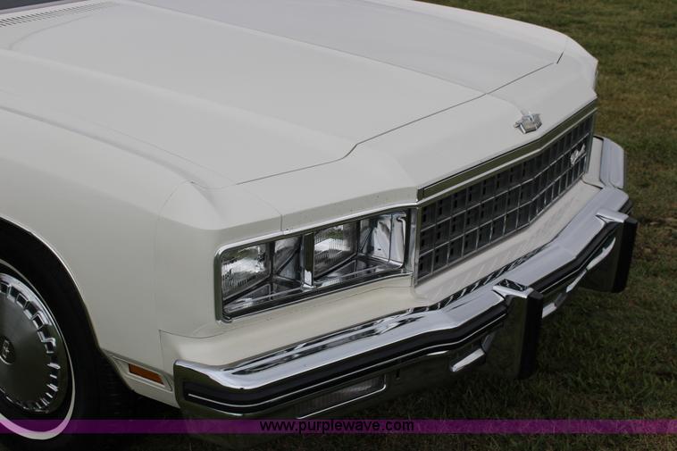 image for item K1095 1976 Chevrolet Caprice Classic Sport