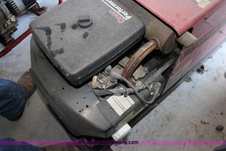 image for item K1097 Lincoln Electric Ranger 8 welder