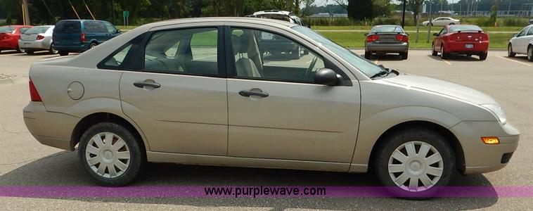 image for item K1602 2006 Ford Focus ZX4