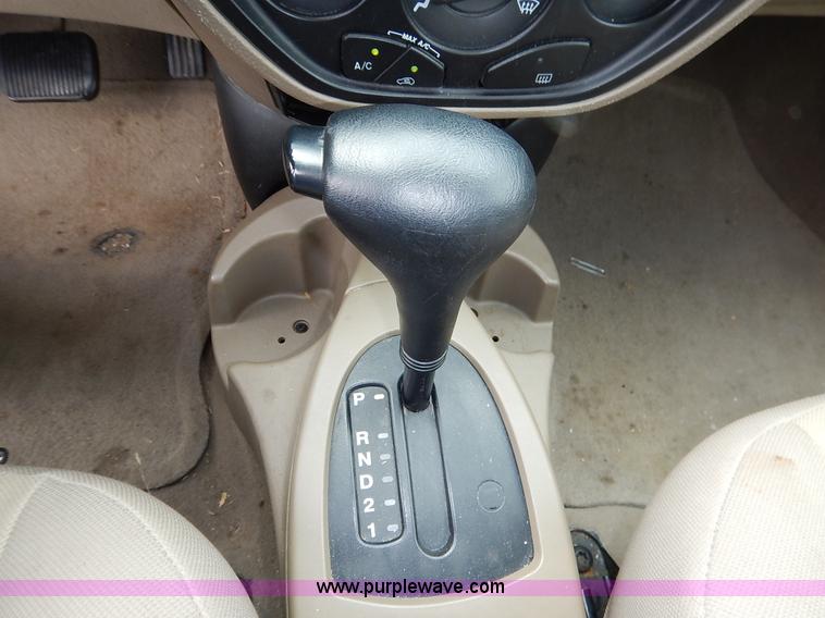 image for item K1602 2006 Ford Focus ZX4