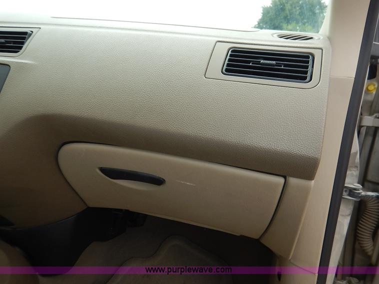 image for item K1602 2006 Ford Focus ZX4