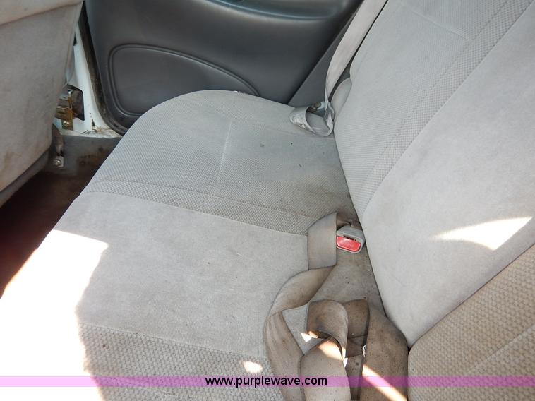 image for item K1606 1999 Ford Taurus Wagon SE