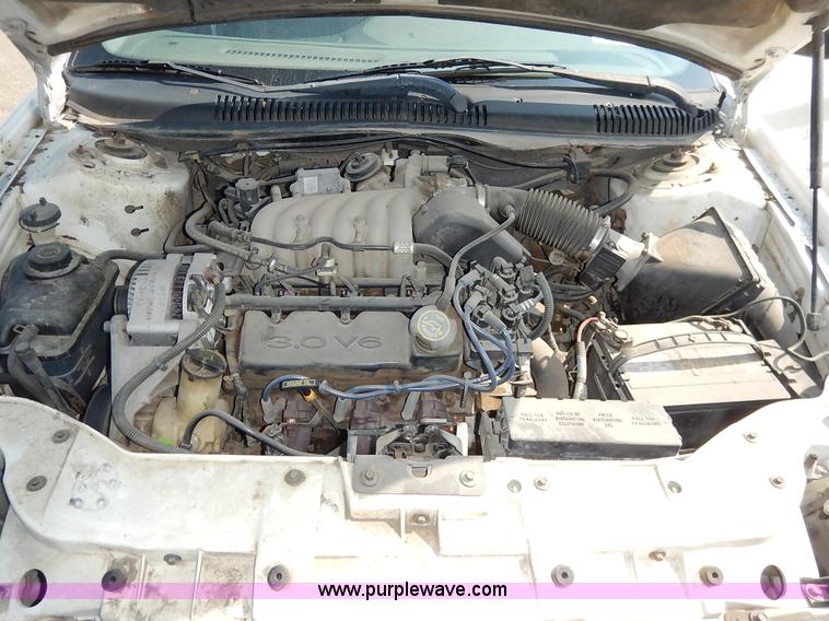 image for item K1606 1999 Ford Taurus Wagon SE